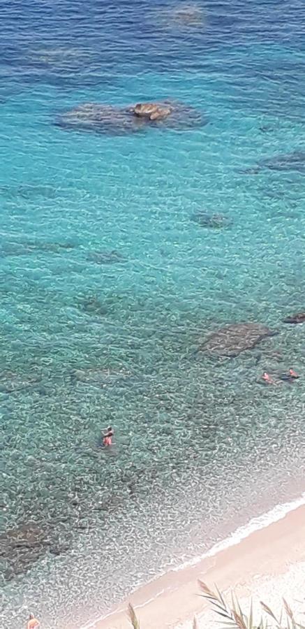 Le Camere Di Libero E Roberta Parghelia Kültér fotó
