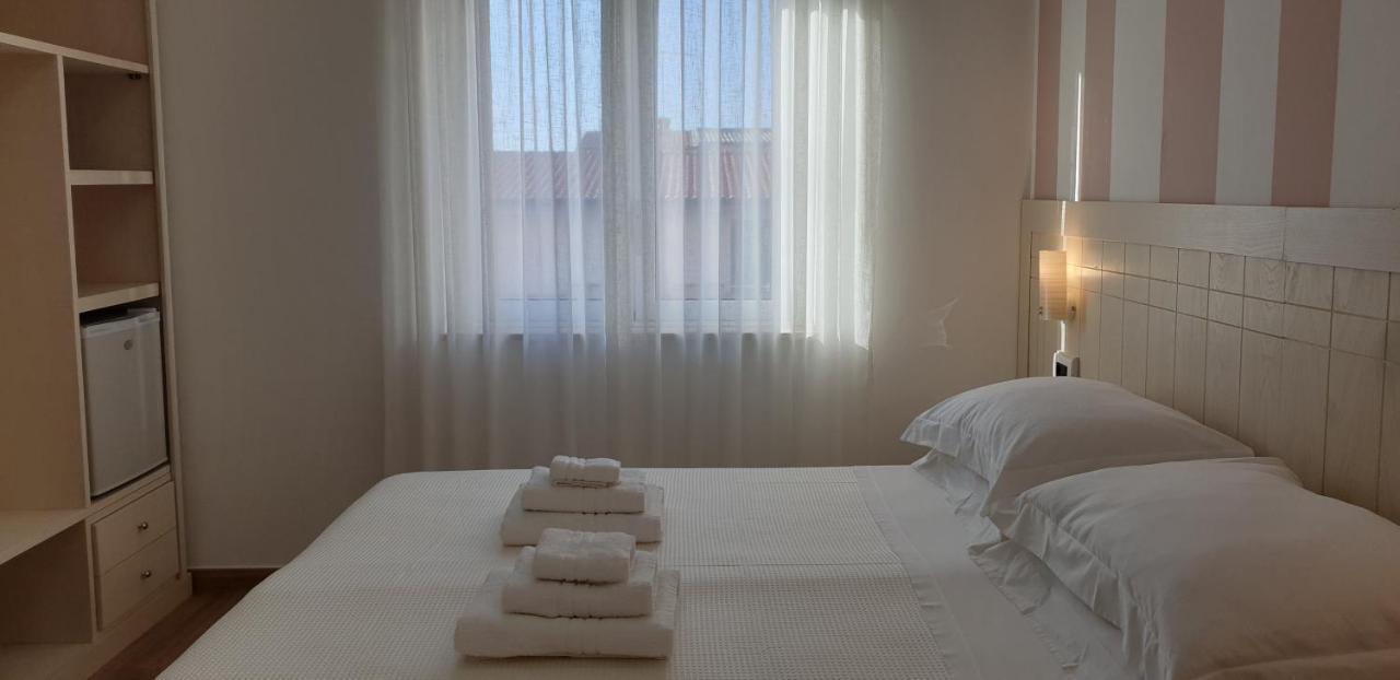 Le Camere Di Libero E Roberta Parghelia Kültér fotó